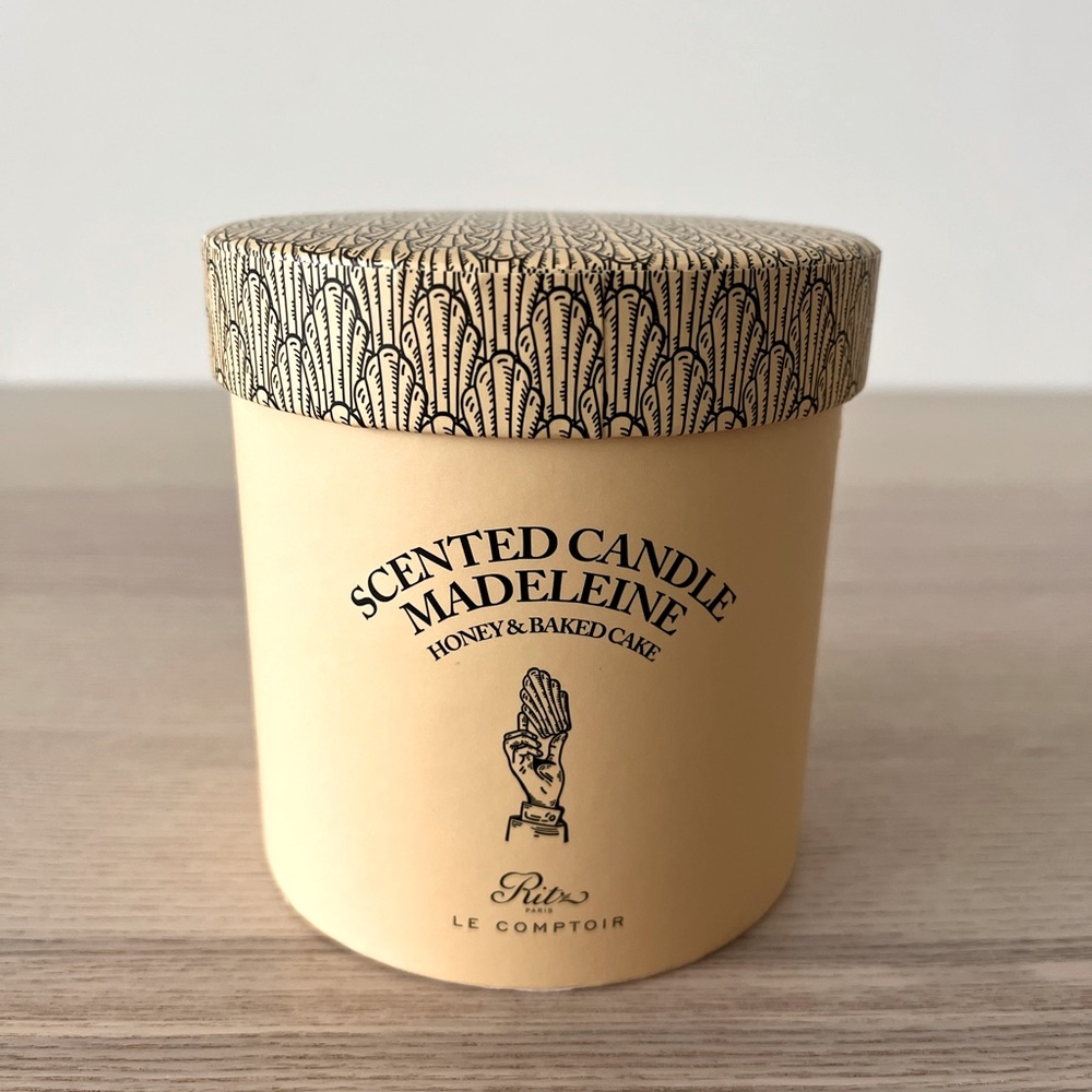 🎂 Ritz Paris Le Comptoir Madeleine Scented Candle - Brand New - Picture 2 of 7
